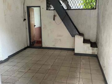 UNDER NJOP! Rumah + 2 Toko di Jembatan 2 Raya | LT 210 m² | Rp3,6 M Nego