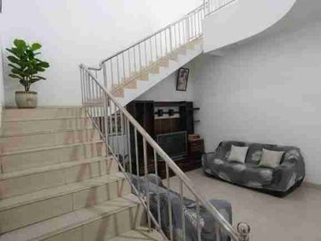 dijual rumah