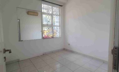 rumah Bagus di Cibubur Country
