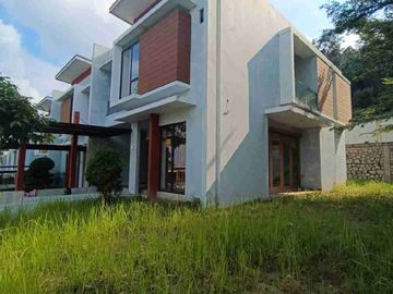 Rumah Dalam Cluster di Bukit Indah Sukajadi dekat dengan Ksquare Mall
