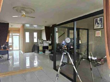 Dijual Rumah Luas Veteran Jakarta Selatan
