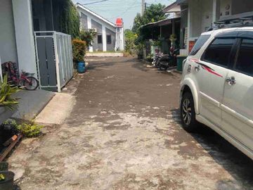 Tanah kavling  dalam perumahan Cilangkap Tapos Depok