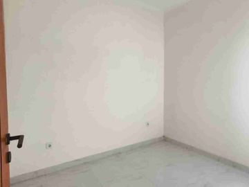 Rumah Siap Huni Cukup Bayar 5 Jt All In Dekat Stasiun Sudimara