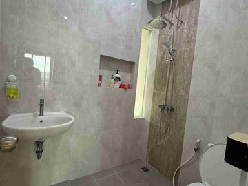 Dijual Rumah Murah Gunung Anyar Terawat & Furnish