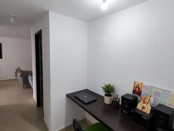 SE VENDE APARTAMENTO EN LA CASTELLANA CERCA A SANTA GEMA