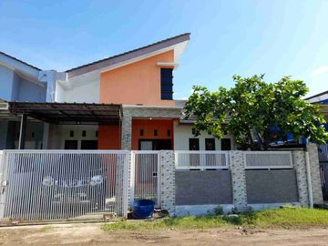 DIJUAL – Rumah Siap Tingkat 2 Dekat Yogya Toserba Indramayu 🏠✨