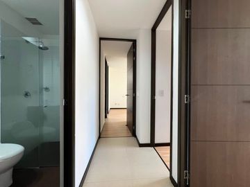 Apartamento en Arriendo en Altos del Poblado, Medellín Antioquia