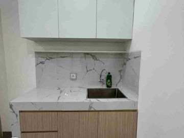 Disewakan Rumah Baru 3 Lantai Lavon Swan City Full Furnished