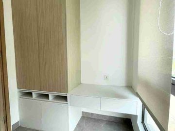 Disewakan Rumah Baru 3 Lantai Lavon Swan City Full Furnished