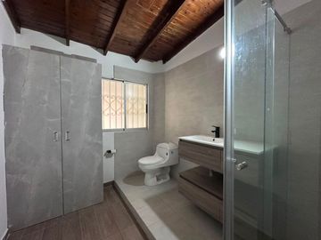 Apartamento en Arriendo en Los Parra, Poblado Medellín Antioquia