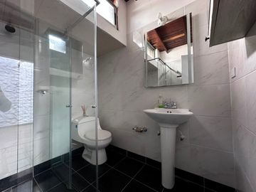 Apartamento en Arriendo en Los Parra, Poblado Medellín Antioquia