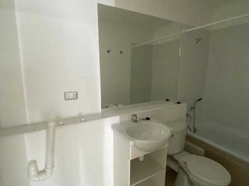 ARRIENDO SIN COMISIÓN / DEPARTAMENTO 2D2B