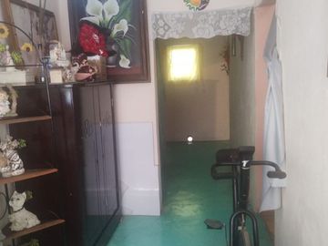 CASA DE TRES PISOS EN VENTA LEON I LEÓN, GTO. CERCA DE PLAZA GALERÍAS.