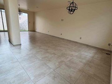4a. RECAMARA EN PLANTA BAJA. EXCLUSIVO RECIDENCIAL EN METEPEC.