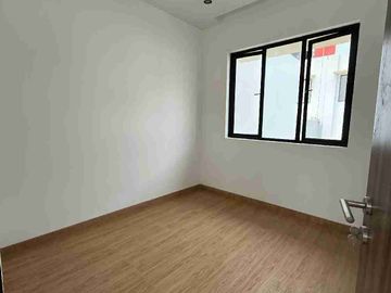 Rumah Hook Murah di The Icon Central dekat Ksquare Mall