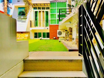 9BR Fully Furnished Spacious House and Lot FOR RENT in Pampanga