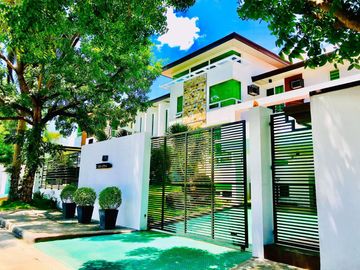 9BR Fully Furnished Spacious House and Lot FOR RENT in Pampanga