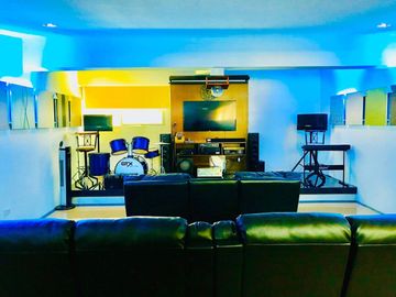 9BR Fully Furnished Spacious House and Lot FOR RENT in Pampanga