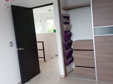 Hermosa Casa amplia en Fraccionamiento Foret, Zapopan.