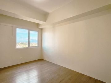 Bare Studio Condo for Rent in Hawthorne Heights Katipunan QC Near Ateneo