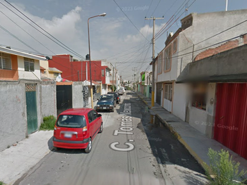 (IG) Casa en venta en C. Tomás Newcomb 235, Tecnológico, 72210 Heroica Puebla de Zaragoza, Pue.