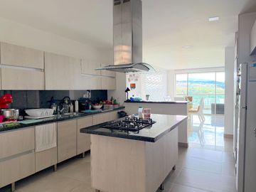 Apartamento de lujo de 227 m² en Piso 13, Condominio Bosques del Marqués, Popayán