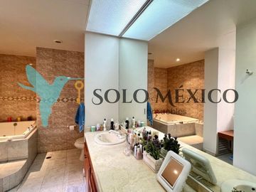 Departamento en Venta ubicado en Bosques de las Lomas, Cuajimalpa de Morelos, CDMX
