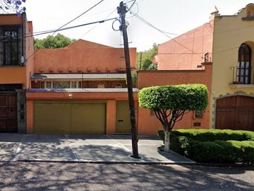 Casa en venta en Ayuntamiento, Del Carmen, Coyoacán, 04100 Ciudad de México, CDMX