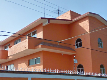AMPLIA CASA EN CUERNAVACA