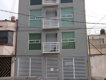 Departamento de 65 m² con 3 recámaras en renta en Sindicato Mexicano de Electricistas