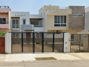 (IG) Casa en venta Río Potomac 168, Fovissste 100, Fluvial Vallarta, 48312 Puerto Vallarta, Jal.