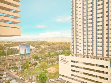 1BR Condo for Rent in Hawthorne Heights Katipunan QC Bare