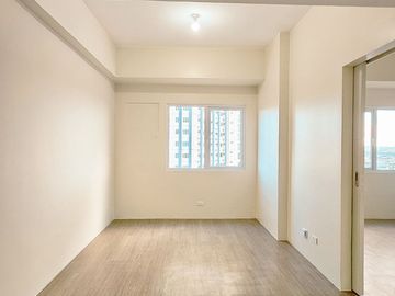1BR Condo for Rent in Hawthorne Heights Katipunan QC Bare