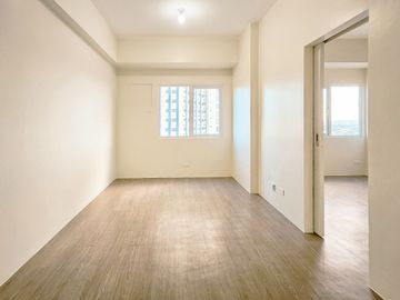 1BR Condo for Rent in Hawthorne Heights Katipunan QC Bare