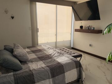 CASA EN VENTA EN RINCÓN ESMERALDA, ZONA PLATEADA