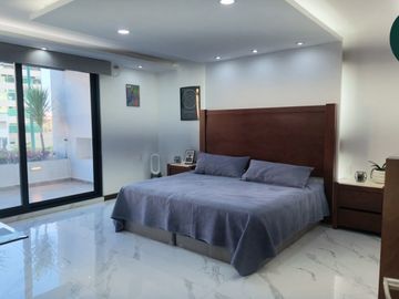 CASA EN VENTA EN RINCÓN ESMERALDA, ZONA PLATEADA