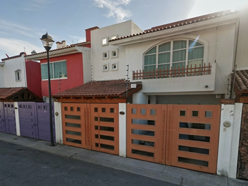 🏰 Tu Hogar Ideal en Fuentes de Saint Germain: Invierte con Respaldo Bancario y Plusvalía Inmediata