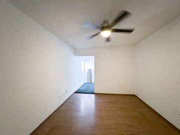 RENTA Casa Prados del Centenario