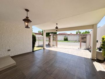 RENTA Casa Prados del Centenario
