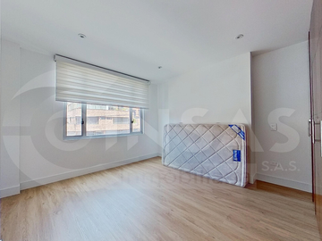 Apartamento en arriendo en Santa Barbara Occidental Torres