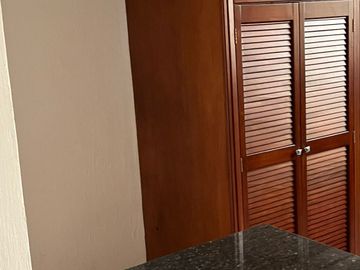 CASA EN RENTA EN LAS CAÑADAS