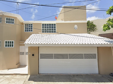 CASA EN VENTA EN JARDINES DE MOCAMBO, BOCA DEL RIO, VERACRUZ