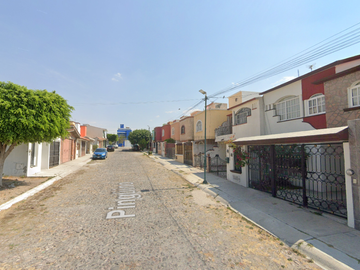 Venta Casa Pingüino, El Capricho, San Juan del Río, Querétaro