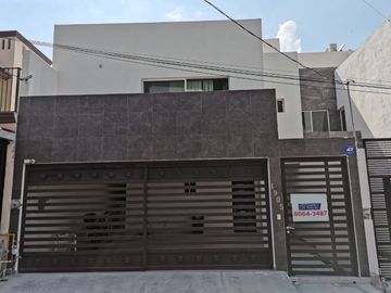 CASA EN RENTA EN PEDREGAL DE LA SILLA, CARRETERA NACIONAL