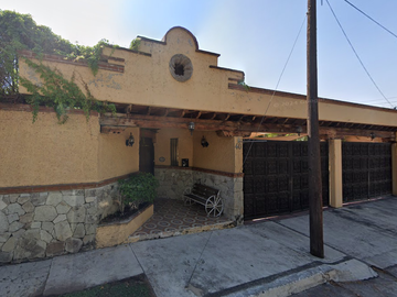 HERMOSA PROPIEDAD EN VENTA EN CUAUTLA MORELOS -REMATE BANCARIO- $540,000 MXN. EXCELENTE OPORTUNIDAD DE INVERSION.