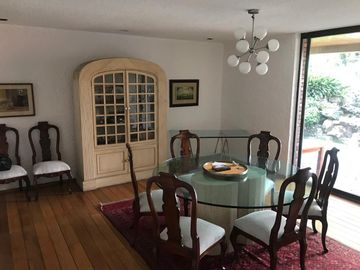 DENTRO DE PRIVADA CASA EN VENTA, ESTÁ POR MONTE LIBANO Y PALMAS