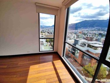 Renta departamento amplio 3 dormitorios sector  Bellavista