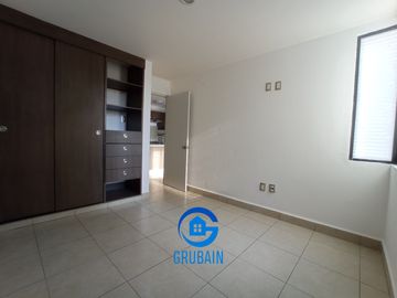 Dpto. amplio en RENTA en Cumbres de la Pradera al sur de la ciudad a unos minutos de Altacia, Centro Max y Mulza