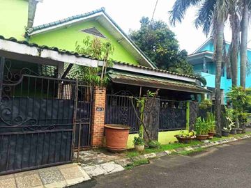 Dijual rumah graha Bintaro cluster anggrek loka pakujaya Serpong Tangerang selatan harga spesial