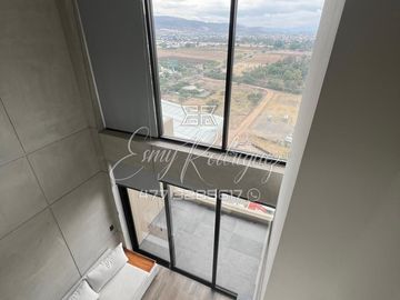 LOFT EN SUPER PRECIO, AMUEBLADO, 17,500 INCLUYE MANTENIMIENTO, DE LUJO